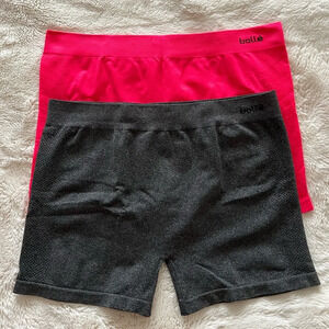 Set of 3 Biker Yoga shorts size M & L in hot pink, gray and leopard activewear